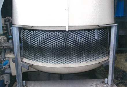 作業前　冷却塔外観